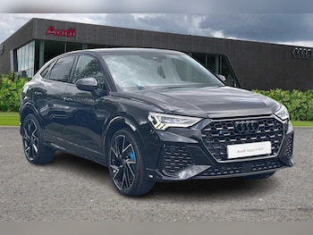 Audi - RS Q3