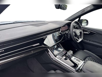 Used Audi Q7 2025 for sale - 75955402: Photo