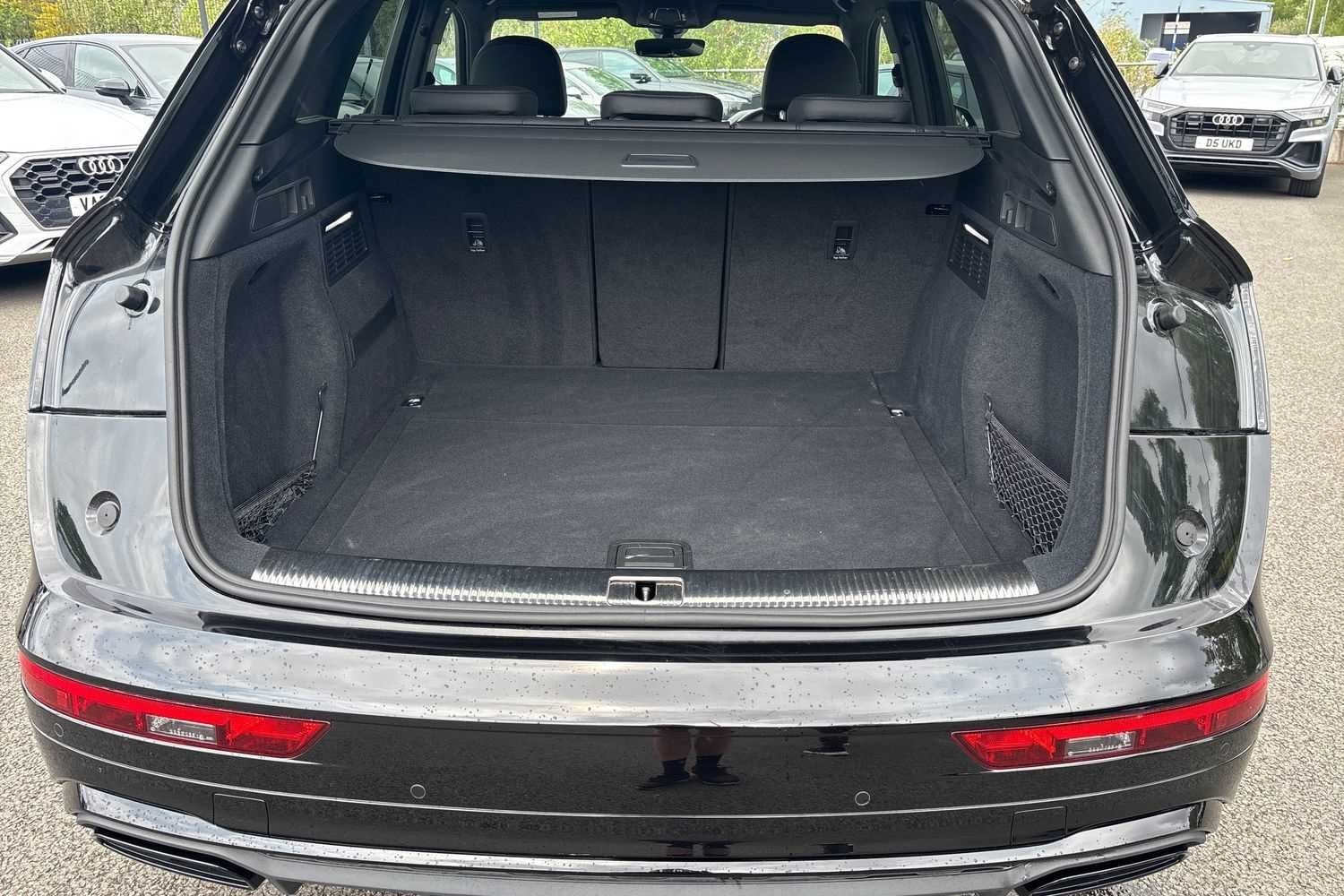 2024 Audi Q5 40 TDI Quattro Black Edition 5dr S Tronic SUV Diesel Automatic - Picture 11 of 24