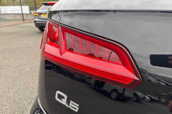 Used Audi Q5 2020 for sale - 75496653: Photo 26