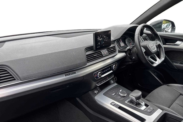 Used Audi Q5 2020 for sale - 75496653: Photo 2