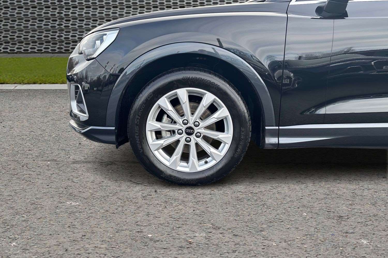 Used Audi Q3 2025 for sale - 76967949: Photo 11