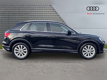 Used Audi Q3 2025 for sale - 76967949: Photo