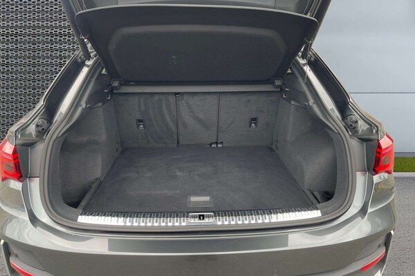 Used Audi Q3 2021 for sale - 76230399: Photo 13