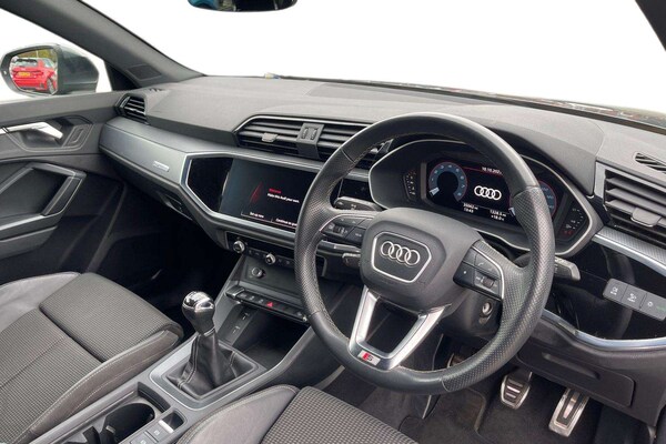 Used Audi Q3 2021 for sale - 76230399: Photo 6