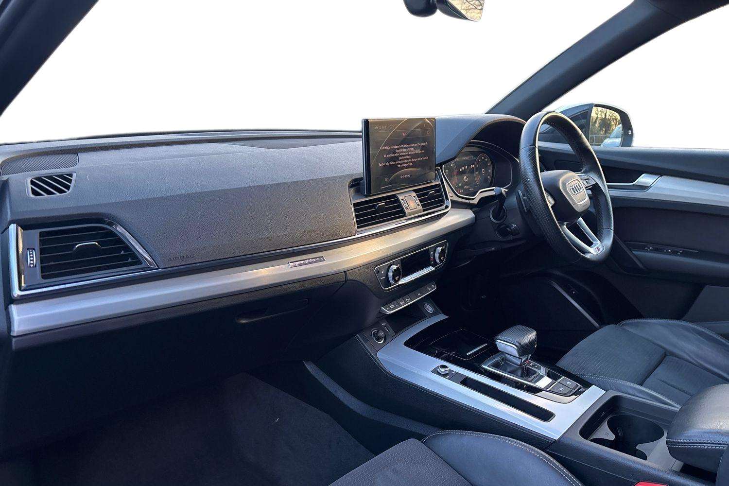 Used Audi Q5 2021 for sale - 76610559: Photo 2