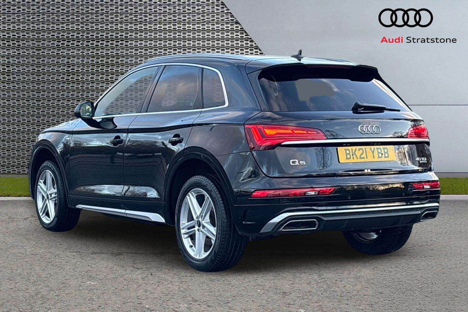 Used Audi Q5 2021 for sale - 76610559: Photo 3