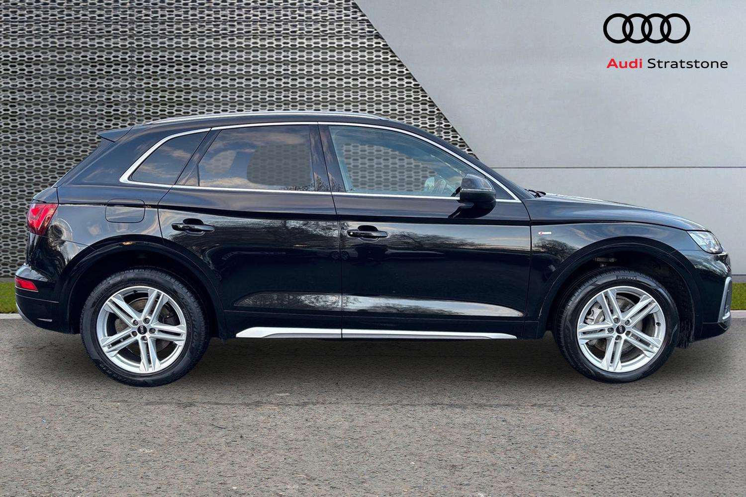 Used Audi Q5 2021 for sale - 76610559: Photo 4