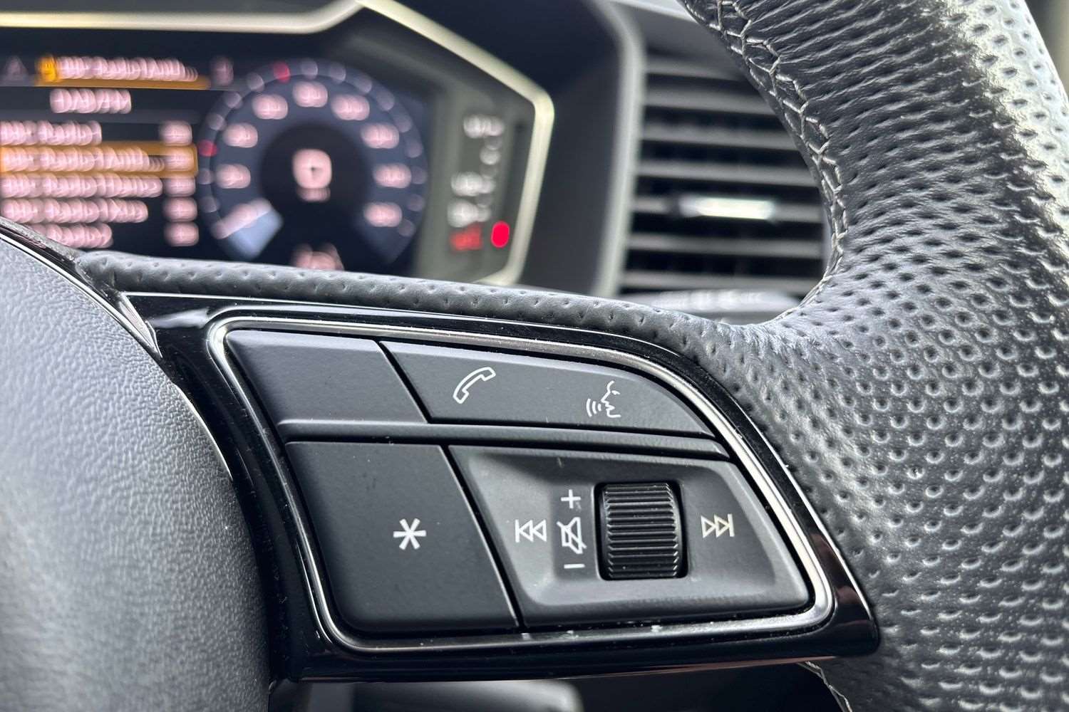 Used Audi A1 2023 for sale - 75967975: Photo 17