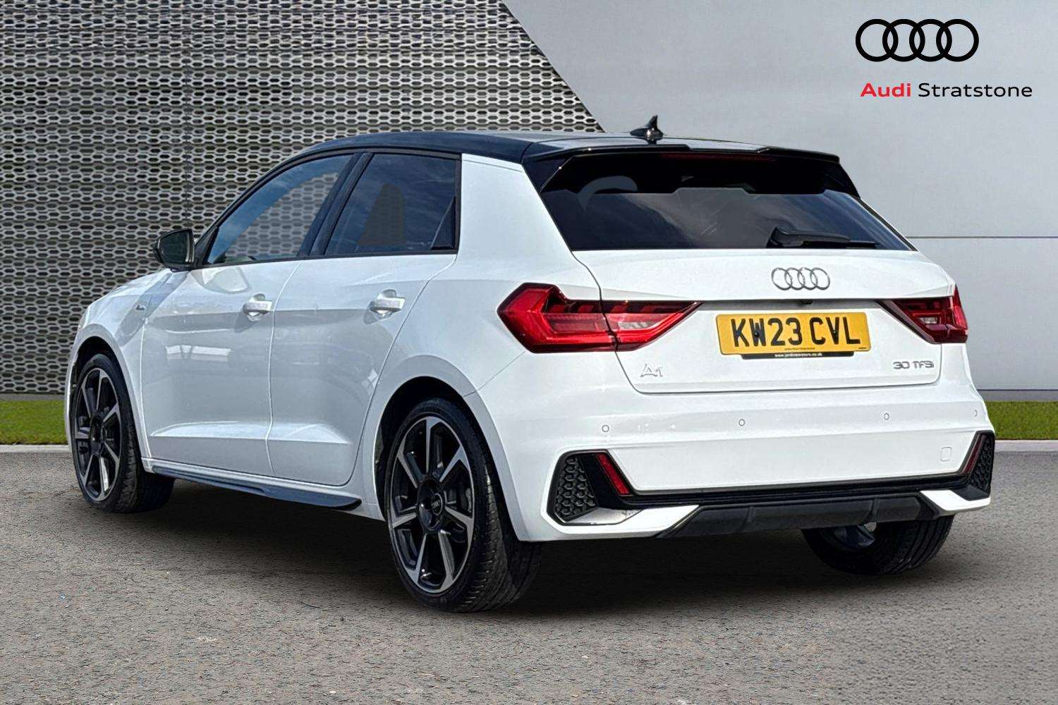 Used Audi A1 2023 for sale - 75967975: Photo 3