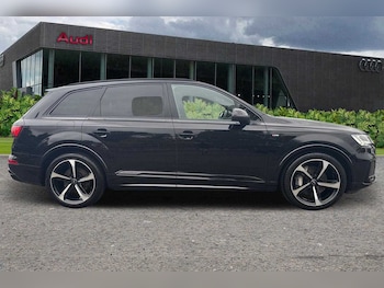 Used Audi Q7 2021 for sale - 76718044: Photo
