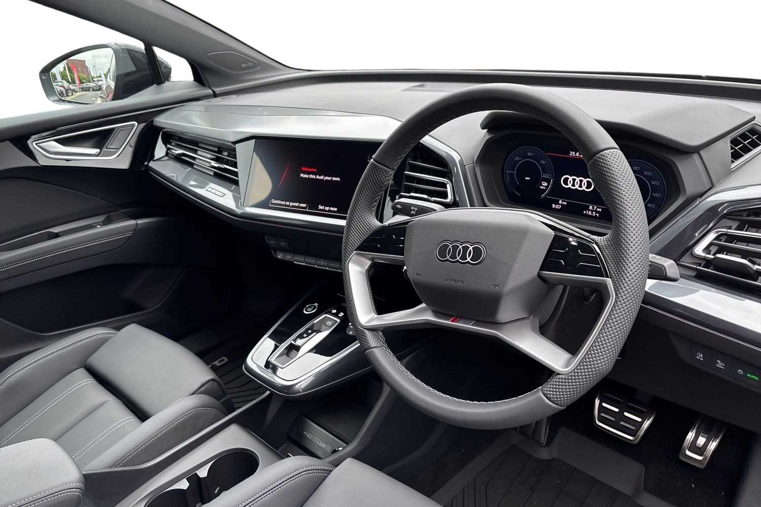 Used Audi Q4 e-tron 2025 for sale - 76718270: Photo 6