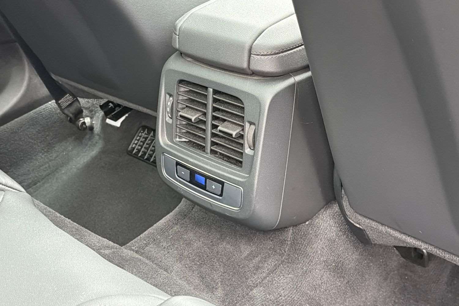 Used Audi e-tron GT 2023 for sale - 76955169: Photo 23