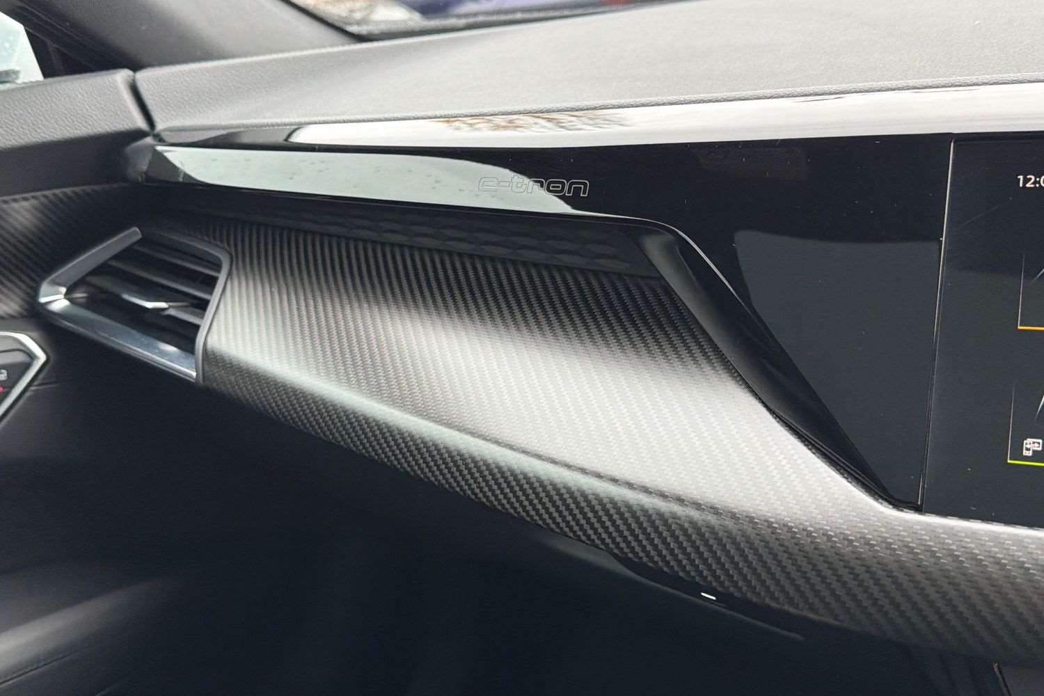 Used Audi e-tron GT 2023 for sale - 76955169: Photo 34