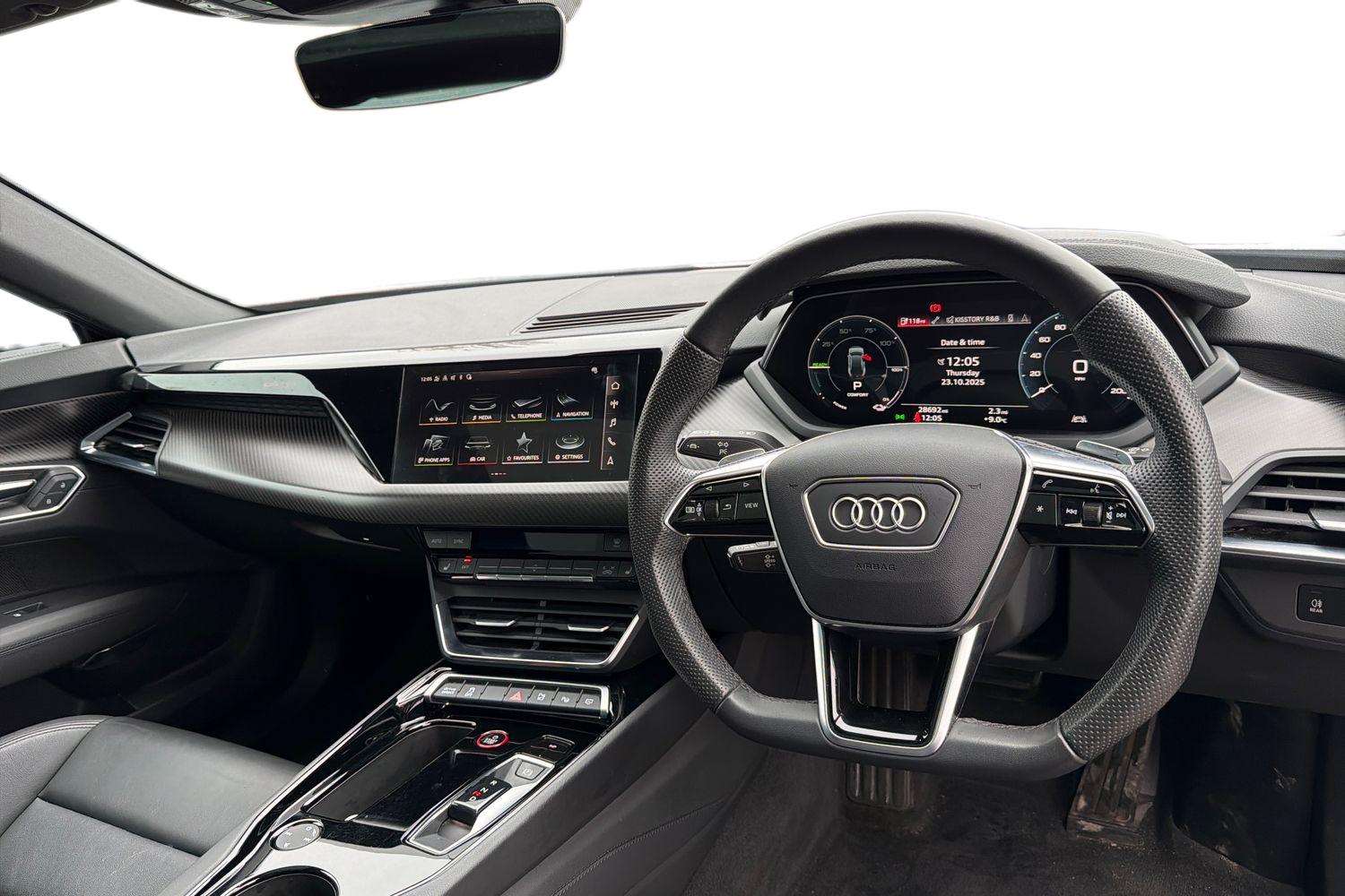 Used Audi e-tron GT 2023 for sale - 76955169: Photo 6