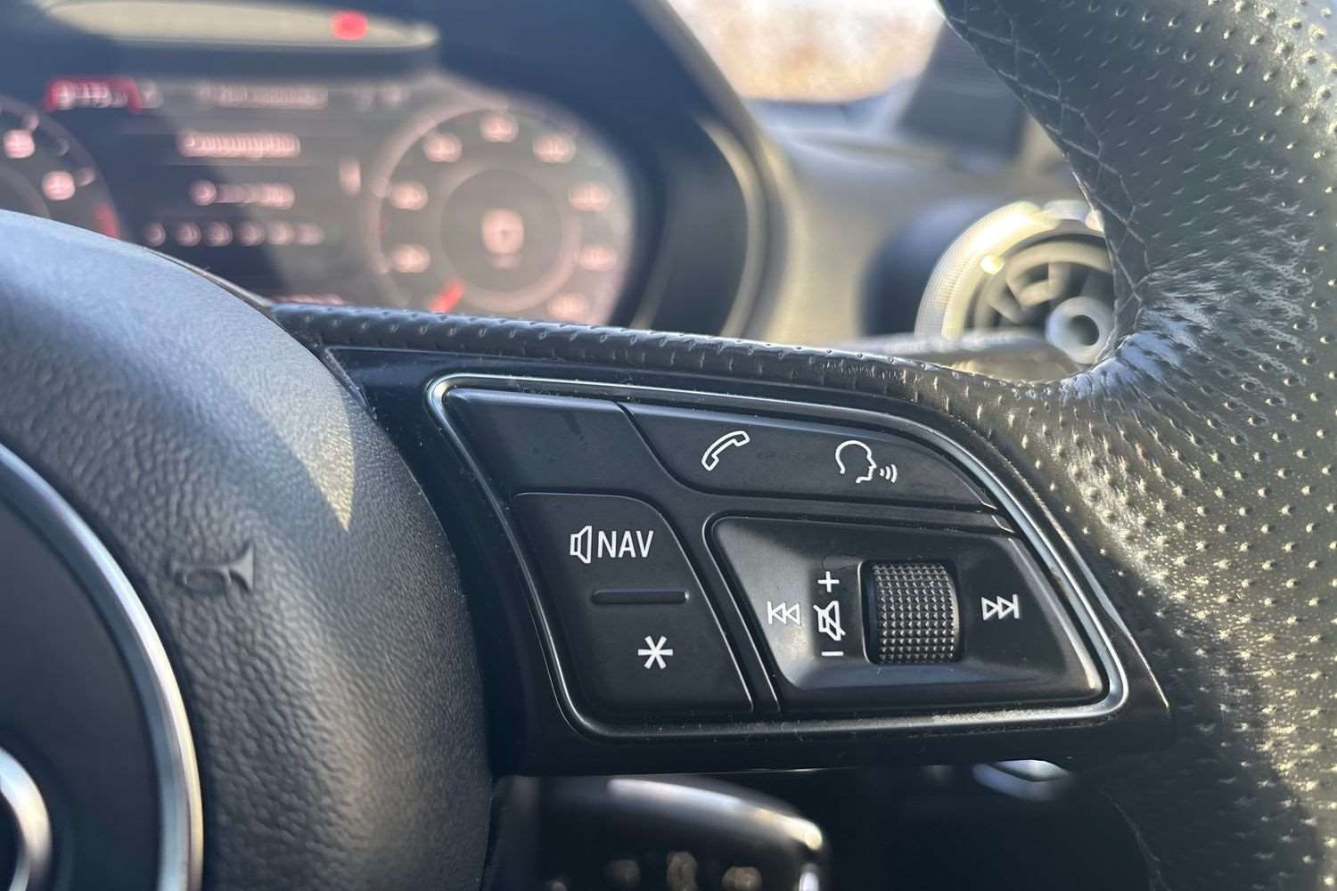 Used Audi Q2 2021 for sale - 76902431: Photo 16