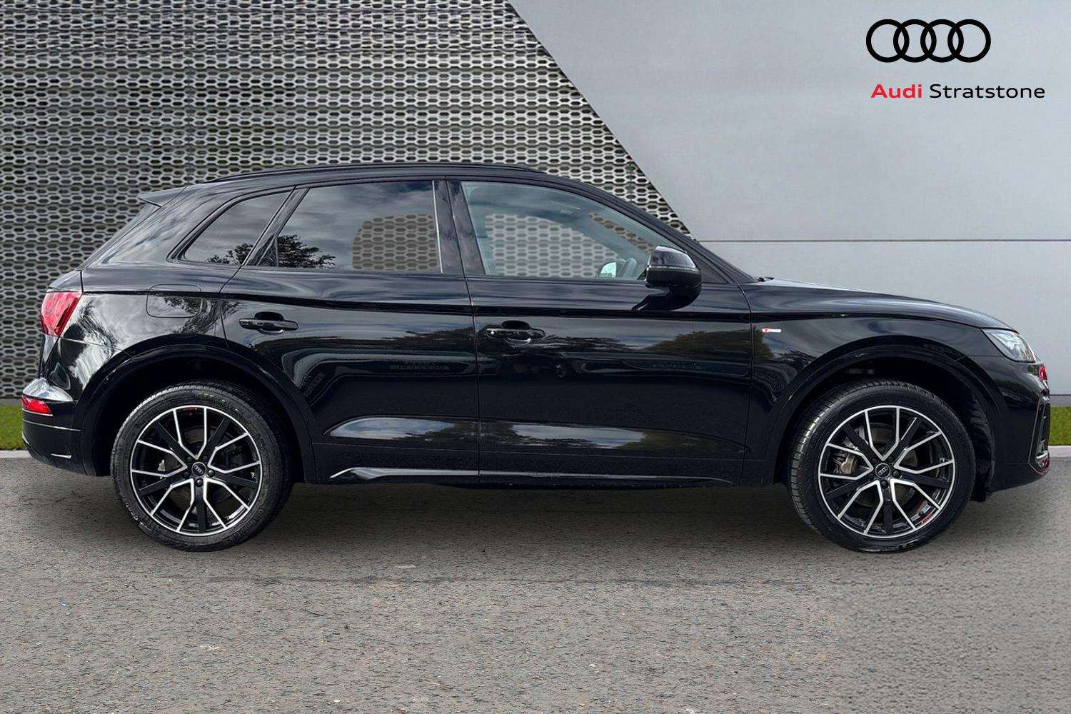 Used Audi Q5 2023 for sale - 76191887: Photo 4