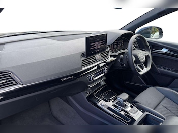 Used Audi Q5 2024 for sale - 76192043: Photo