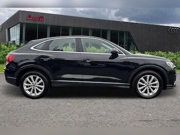 Used Audi Q3 2021 for sale - 75603833: Photo