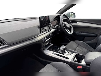 Used Audi Q5 2021 for sale - 75189752: Photo