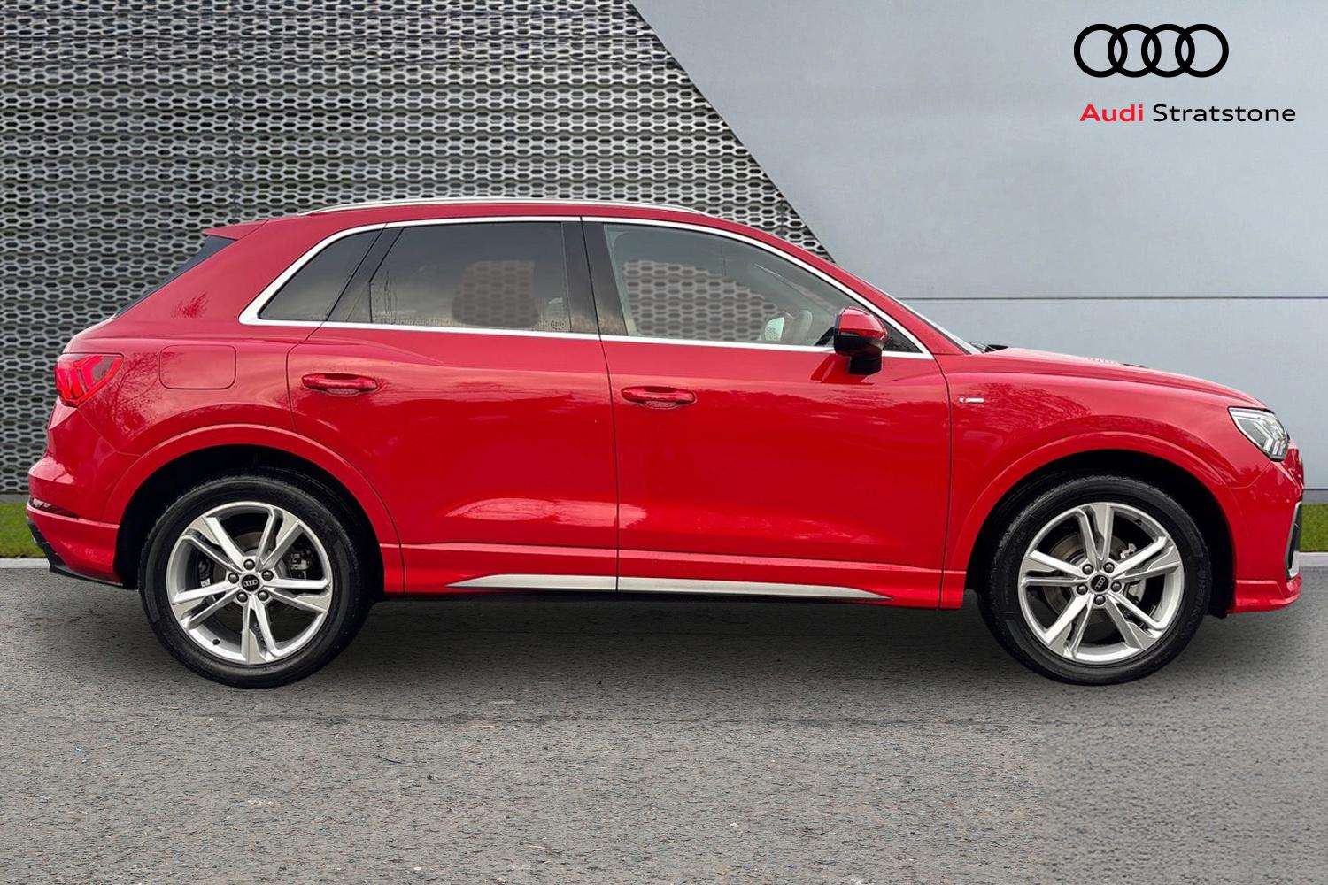 Used Audi Q3 2025 for sale - 76156180: Photo 4