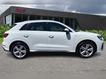 Used Audi Q3 2024 for sale - 75189776: Photo