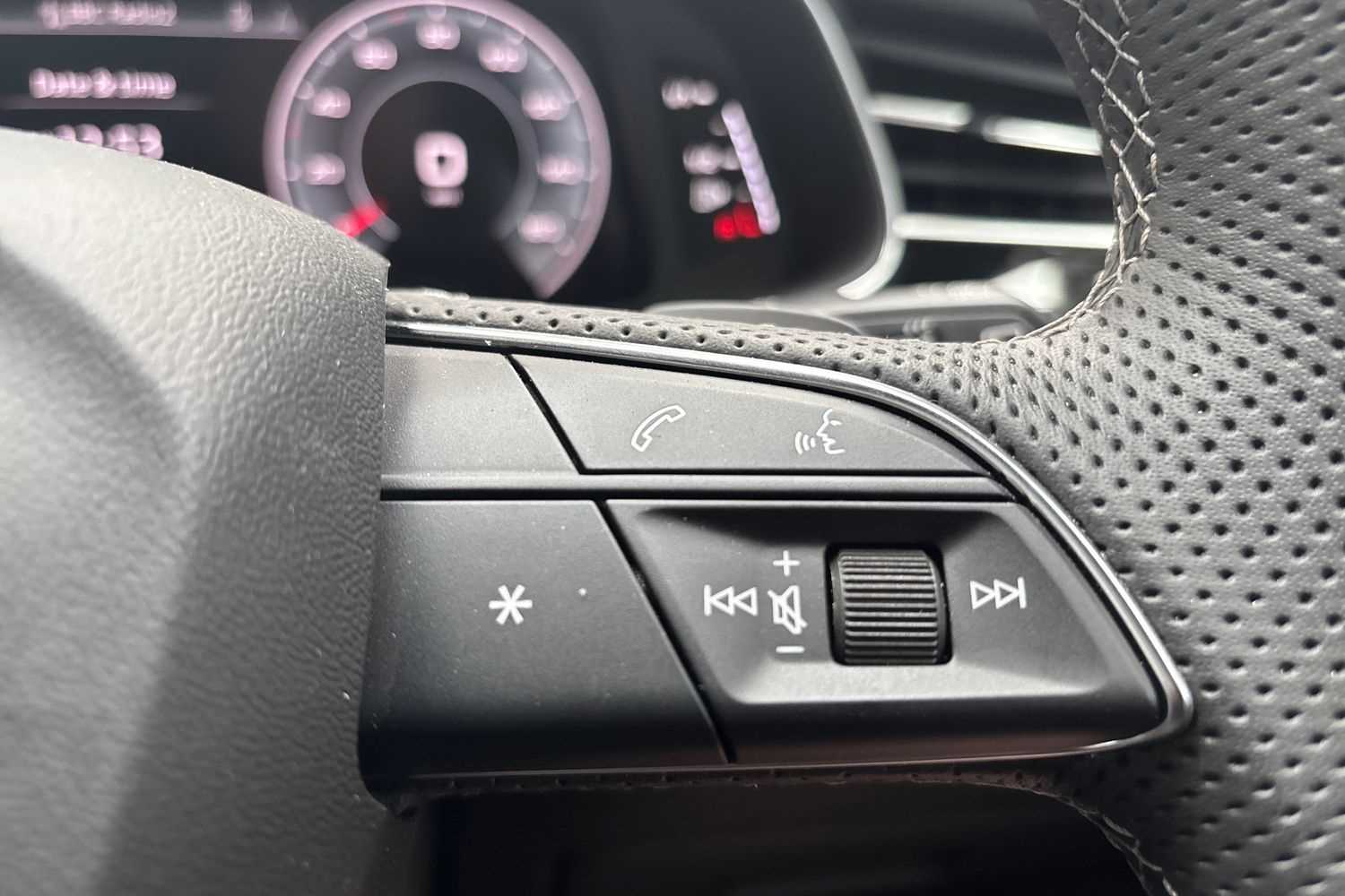 Used Audi Q8 2024 for sale - 76141493: Photo 30