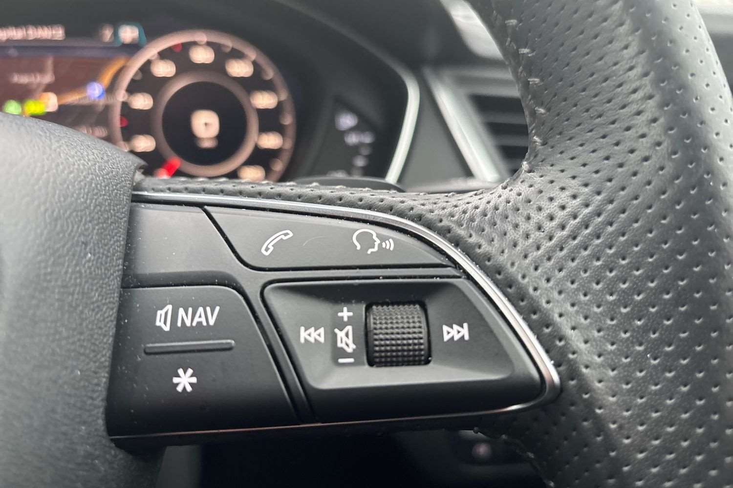 Used Audi Q5 2018 for sale - 76889754: Photo 17