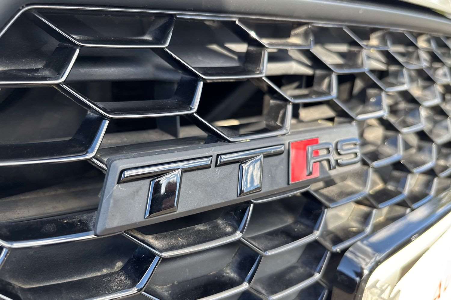 Vehicle 33