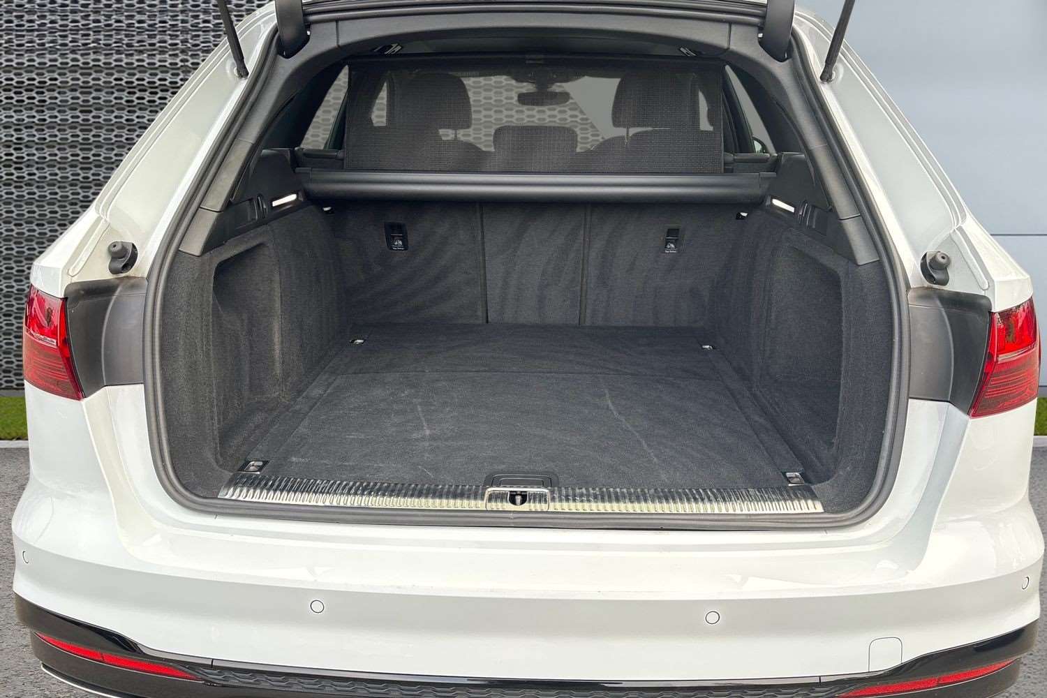 Used Audi A4 2024 for sale - 76125879: Photo 13