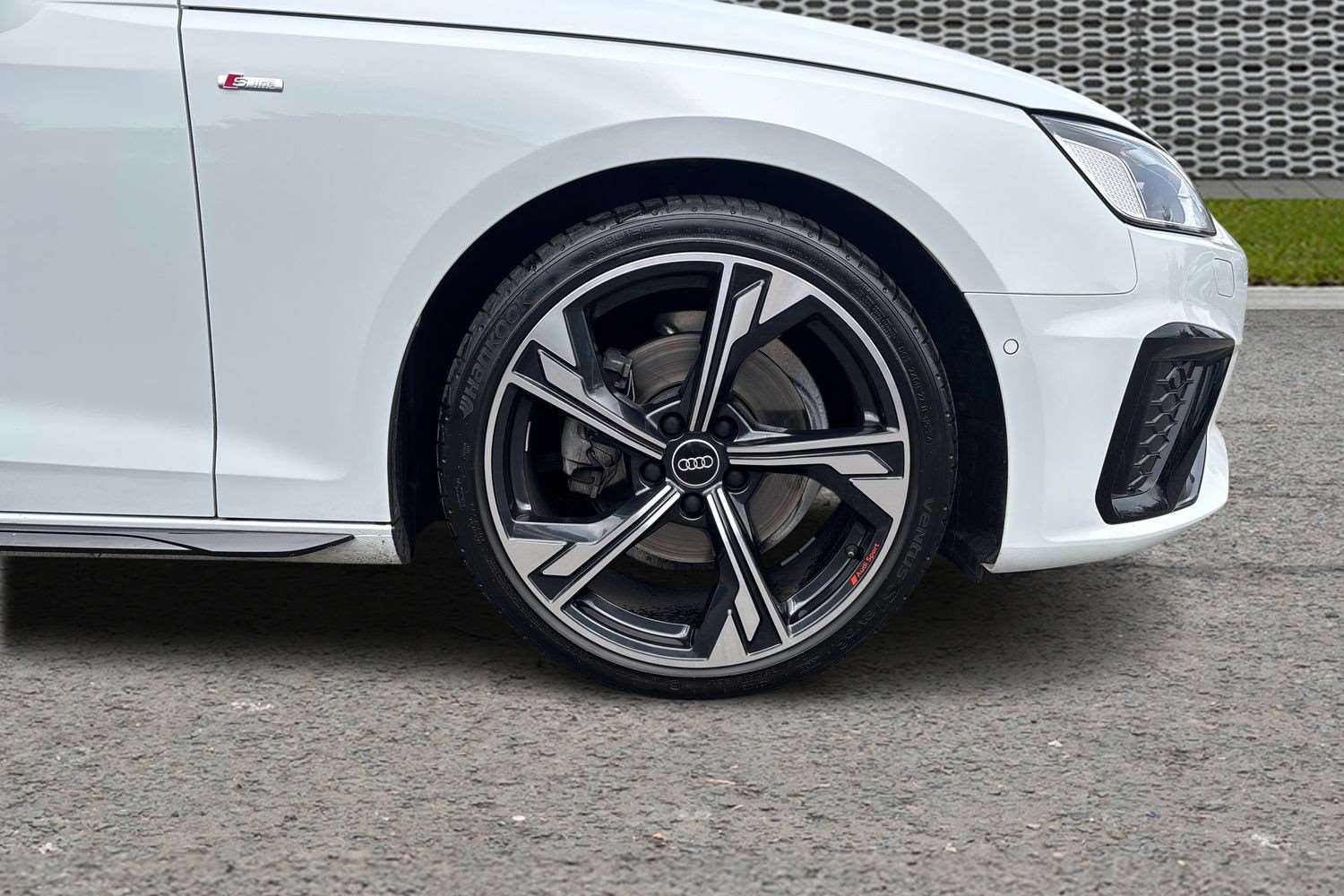 Used Audi A4 2024 for sale - 76125879: Photo 5