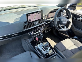 Used Audi Q5 2024 for sale - 76034873: Photo 2