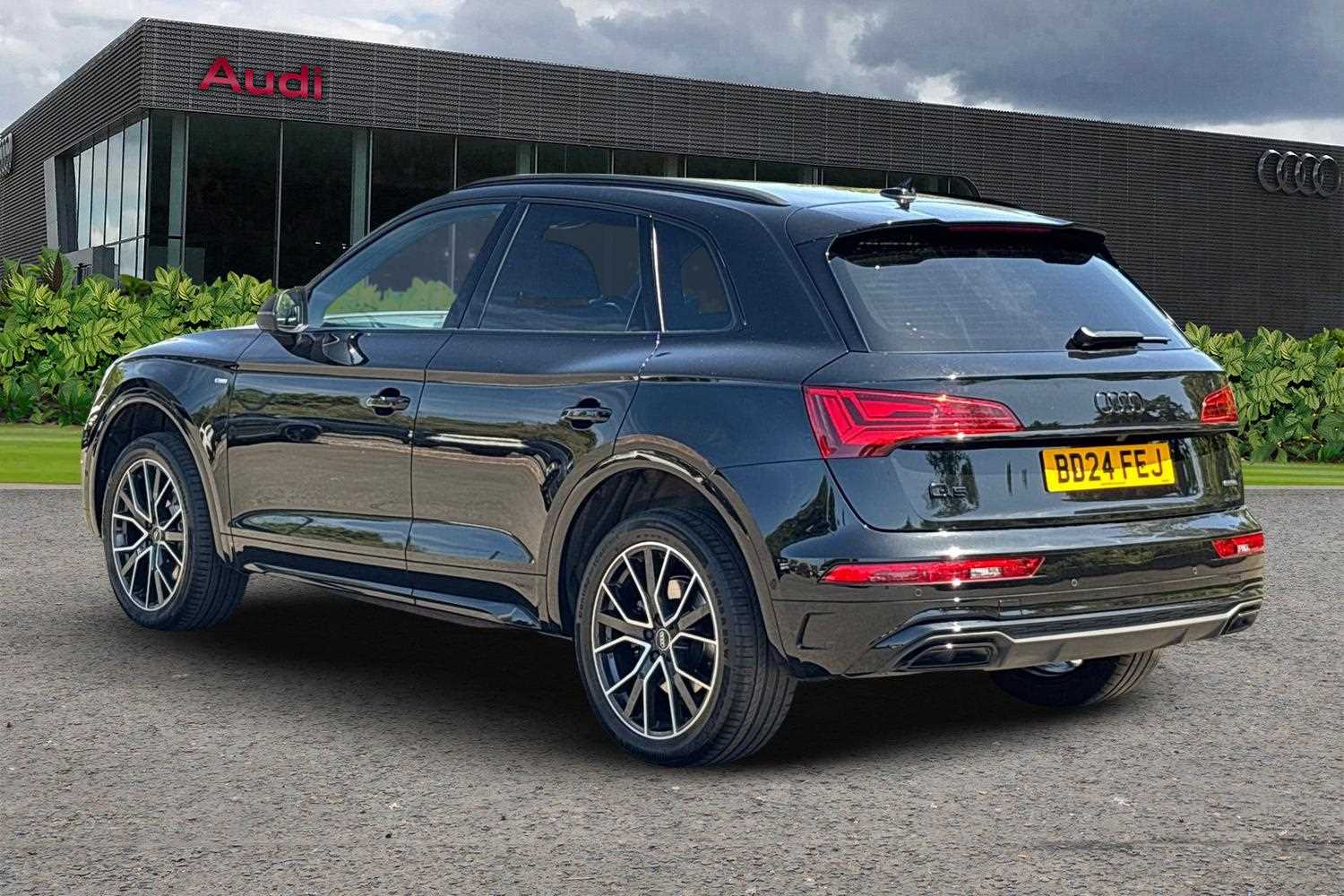 Used Audi Q5 2024 for sale - 76034873: Photo 3