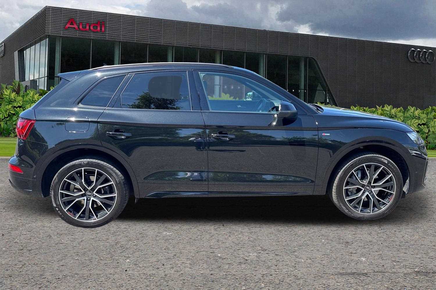 Used Audi Q5 2024 for sale - 76034873: Photo 4