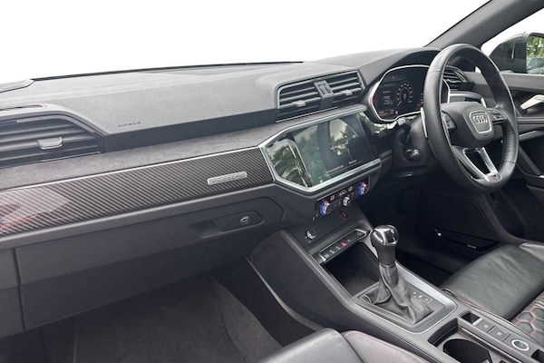 Used Audi RS Q3 2022 for sale - 76230350: Photo 2