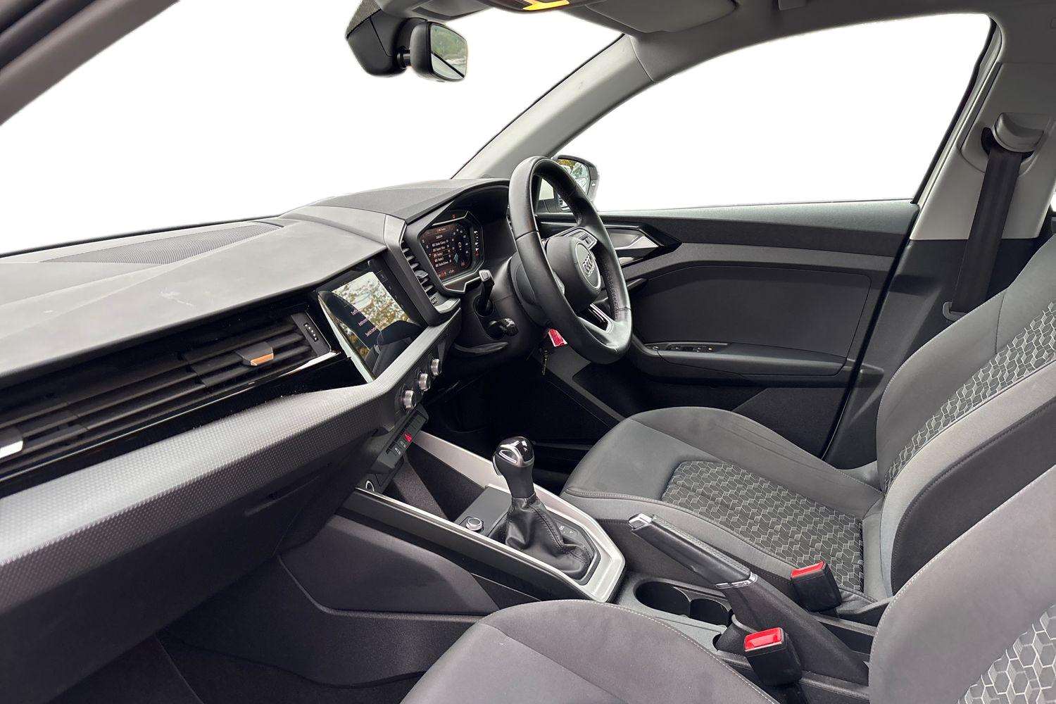 Used Audi A1 2022 for sale - 76230363: Photo 2