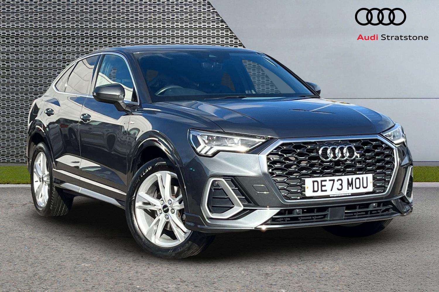 Used Audi Q3 2023 for sale - 76087888: Photo 1