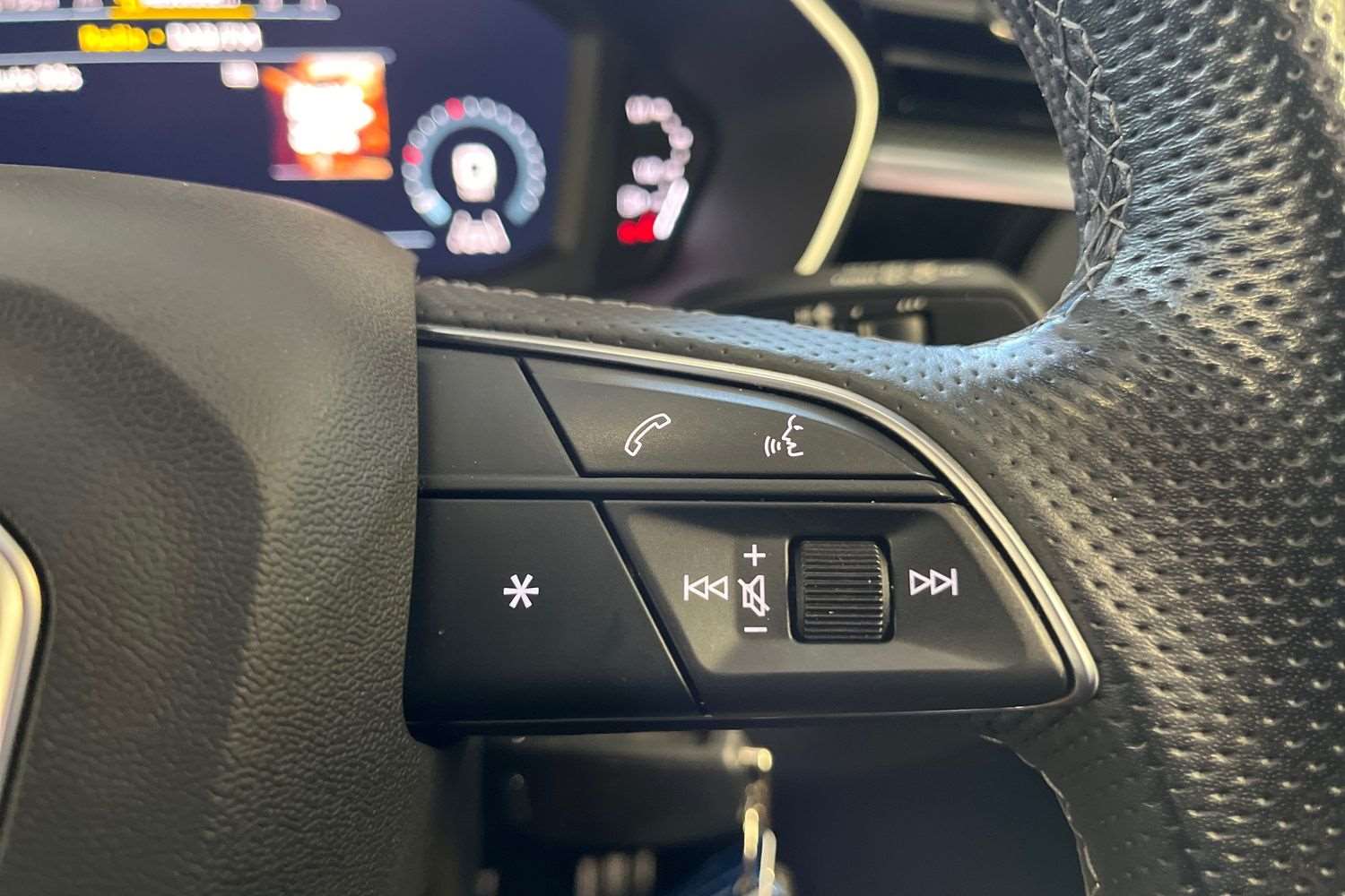 Used Audi Q3 2023 for sale - 76087888: Photo 17