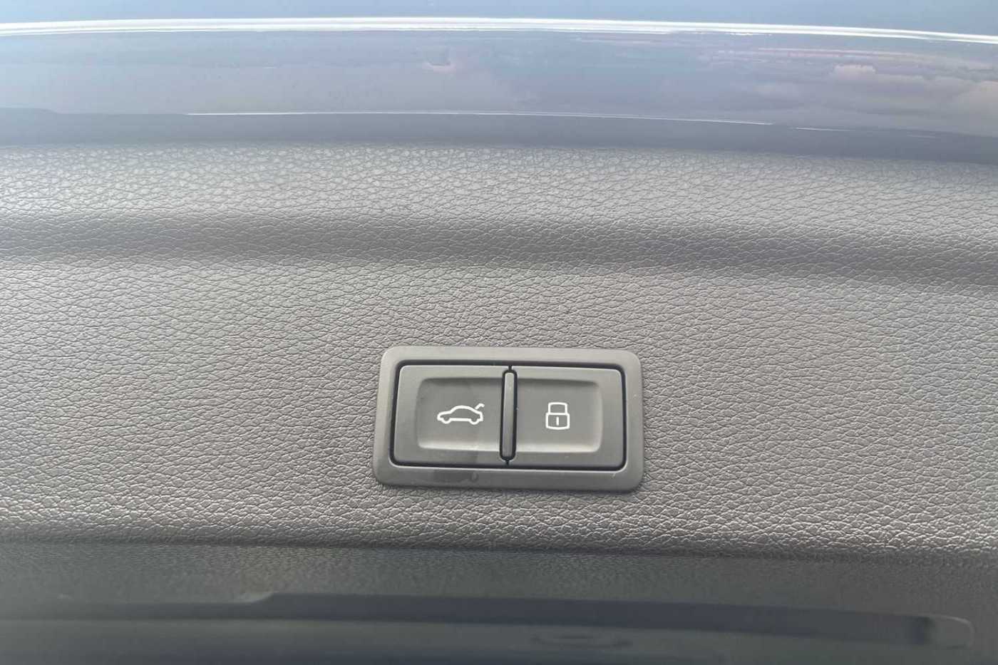 Used Audi RS Q3 2022 for sale - 76929027: Photo 32