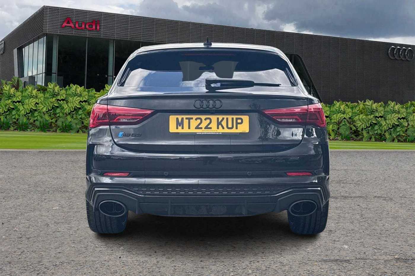 Used Audi RS Q3 2022 for sale - 76929027: Photo 7