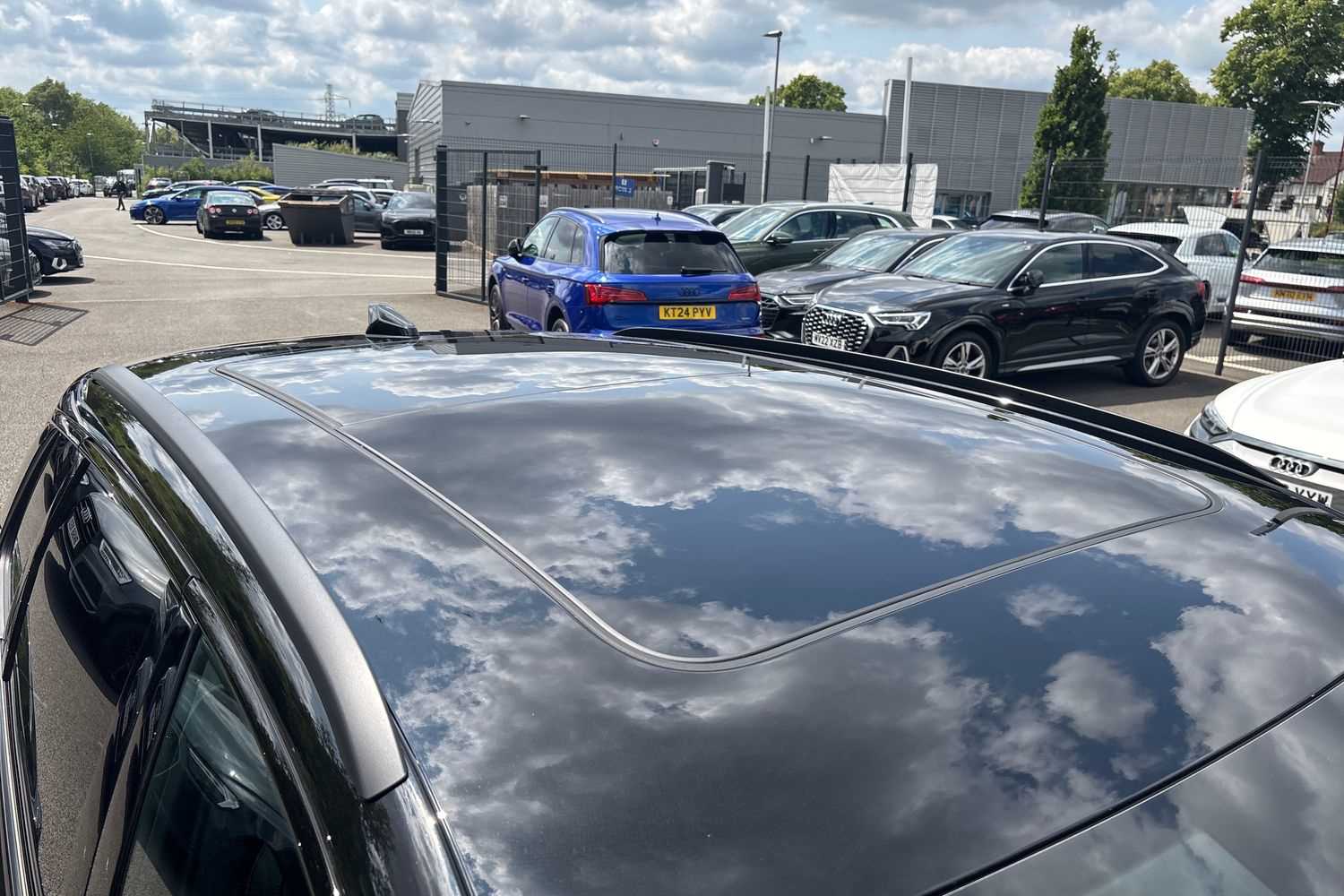 Used Audi Q6 e-tron 2025 for sale - 76587585: Photo 34