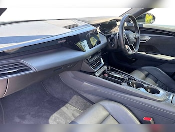 Used Audi RS e-tron GT 2022 for sale - 75177766: Photo