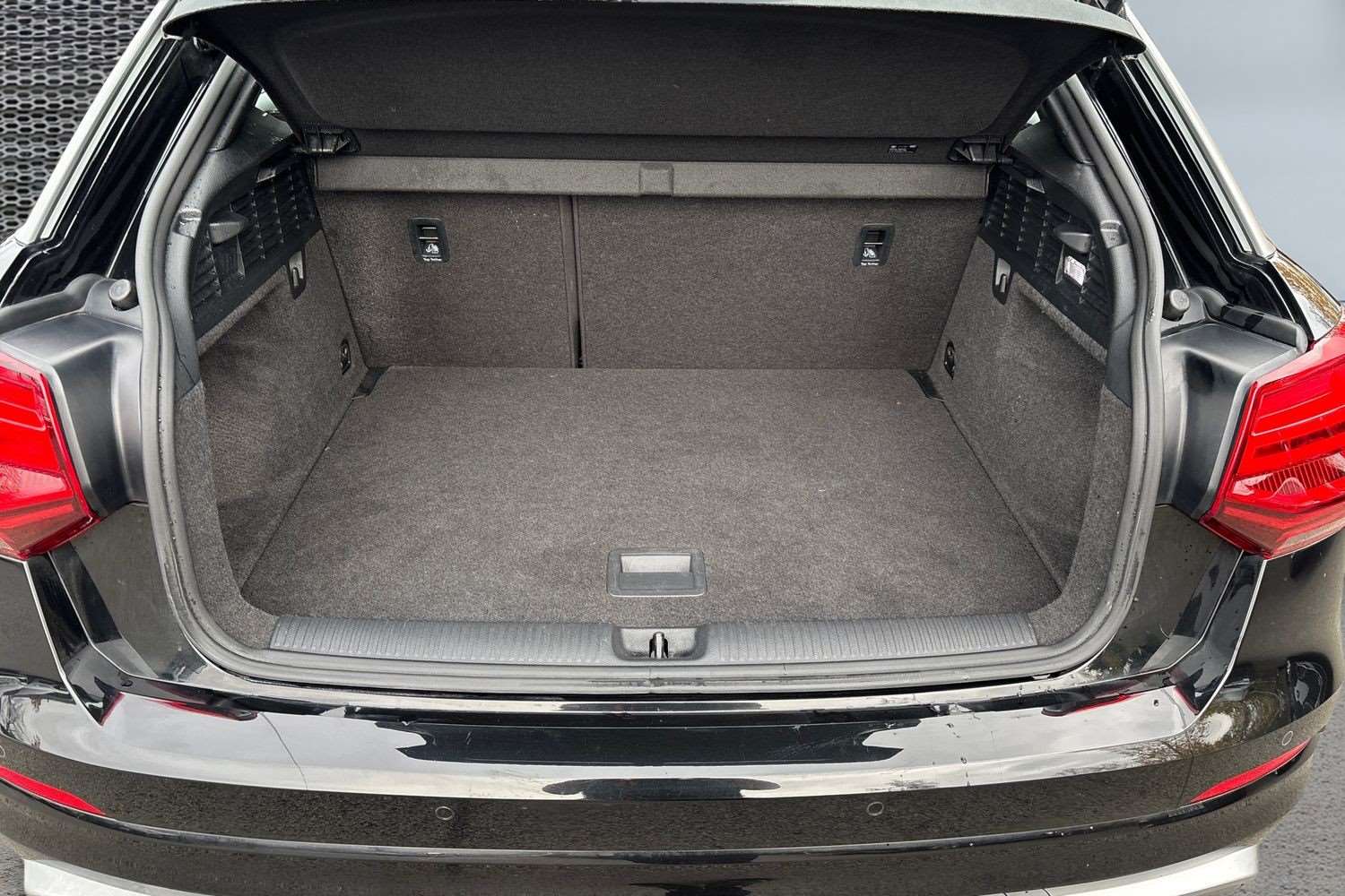 Used Audi Q2 2018 for sale - 76610548: Photo 13