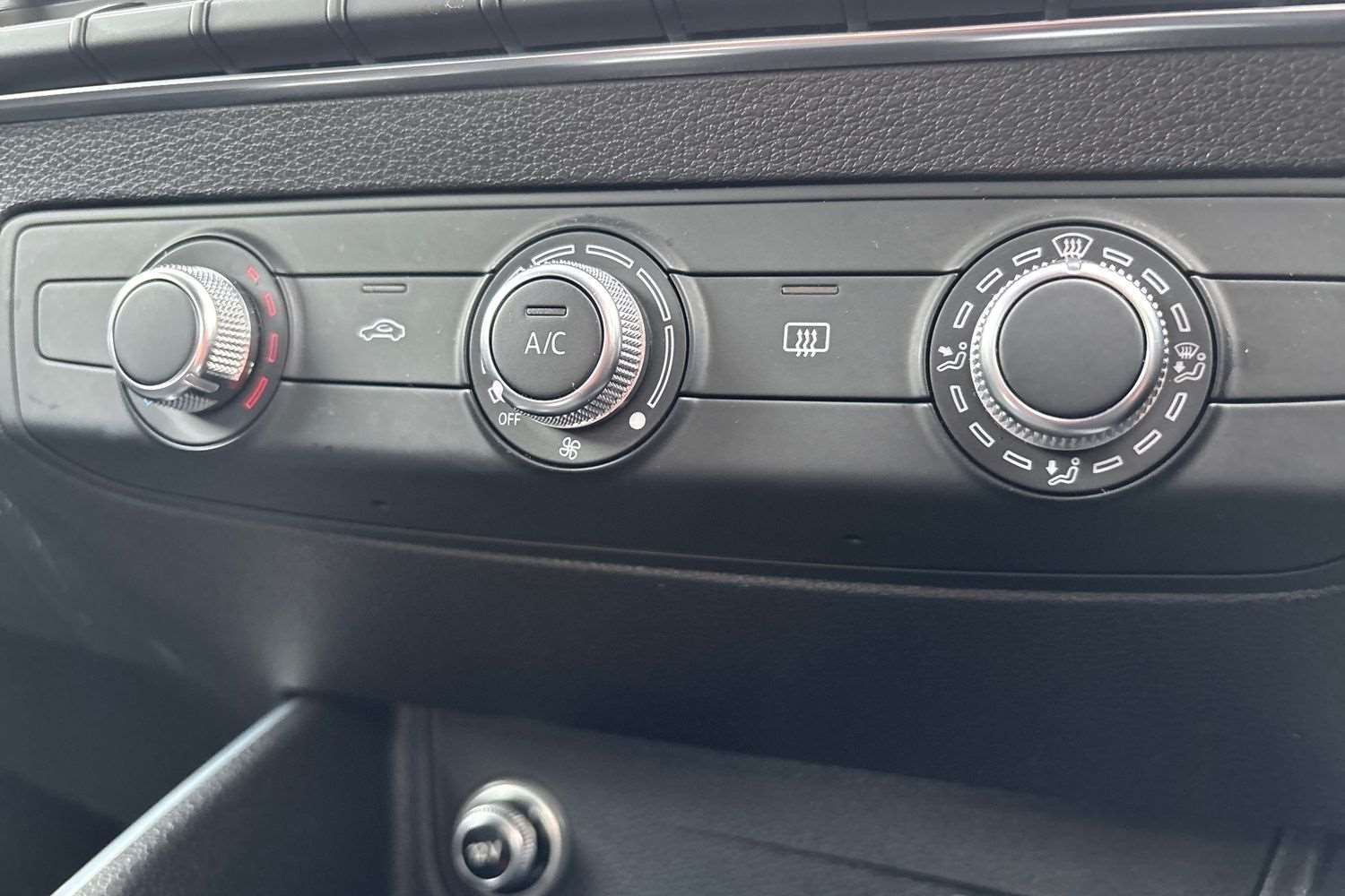 Used Audi Q2 2018 for sale - 76610548: Photo 28