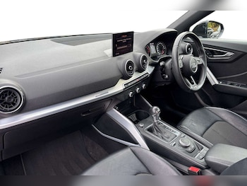 Used Audi Q2 2018 for sale - 76610548: Photo