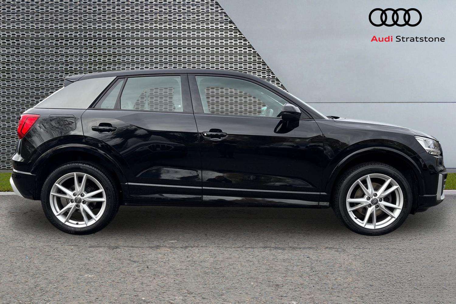 Used Audi Q2 2018 for sale - 76610548: Photo 4