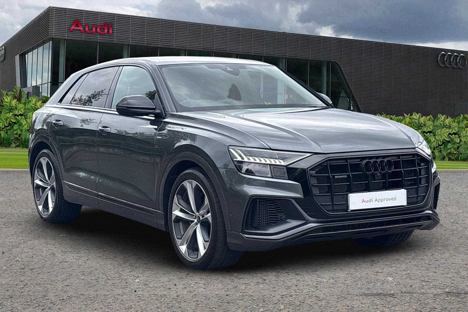 Used Audi Q8 2023 for sale - 76460311: Photo 1