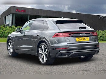 Used Audi Q8 2023 for sale - 76460311: Photo