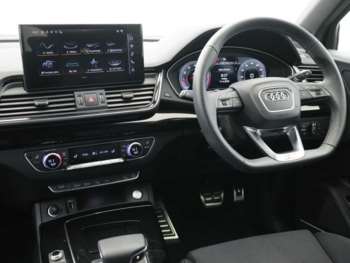 Used Audi Q5 2024 for sale - 74717210: Photo