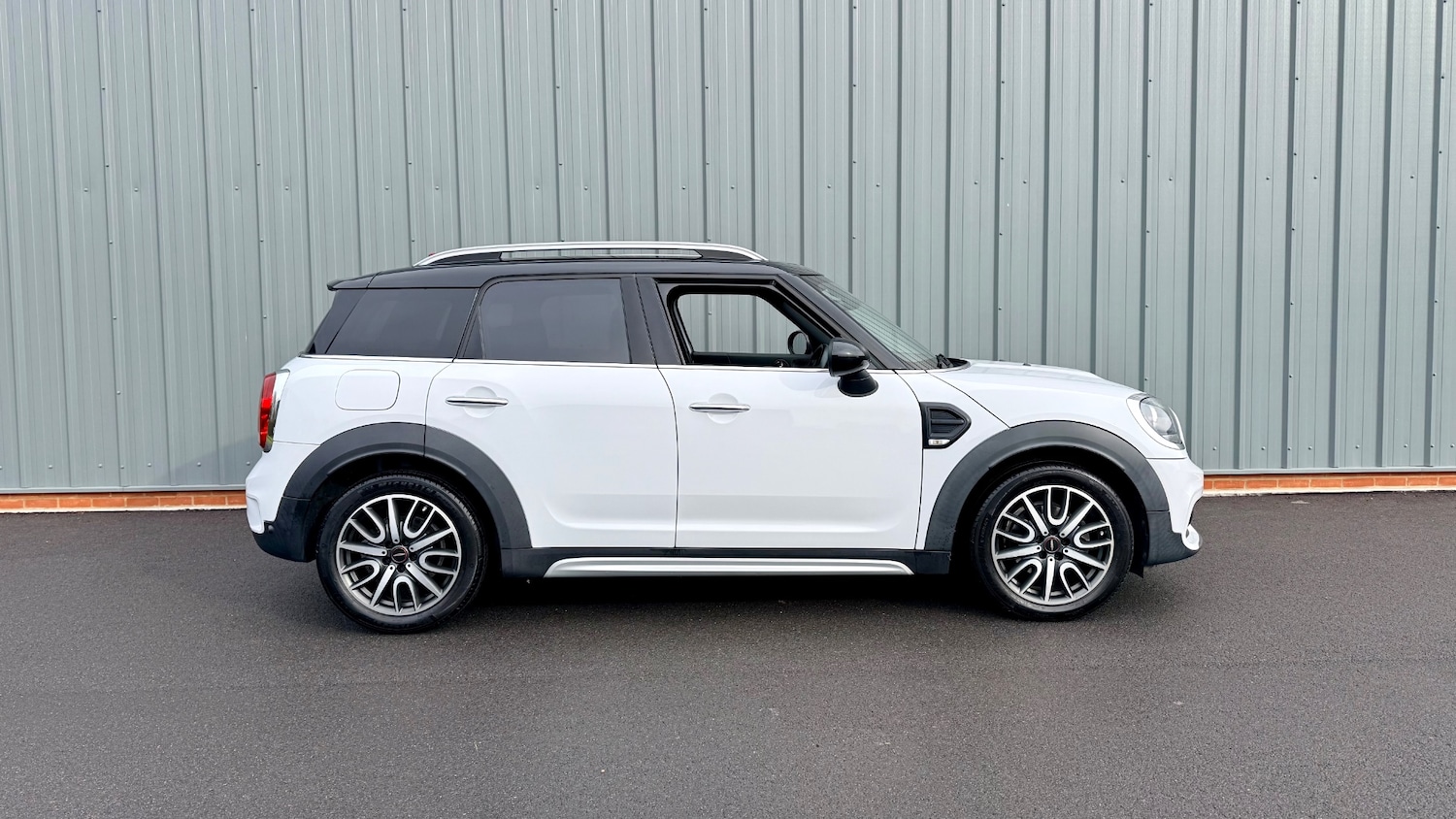 Used MINI Countryman 2019 for sale - 77878375: Photo 16